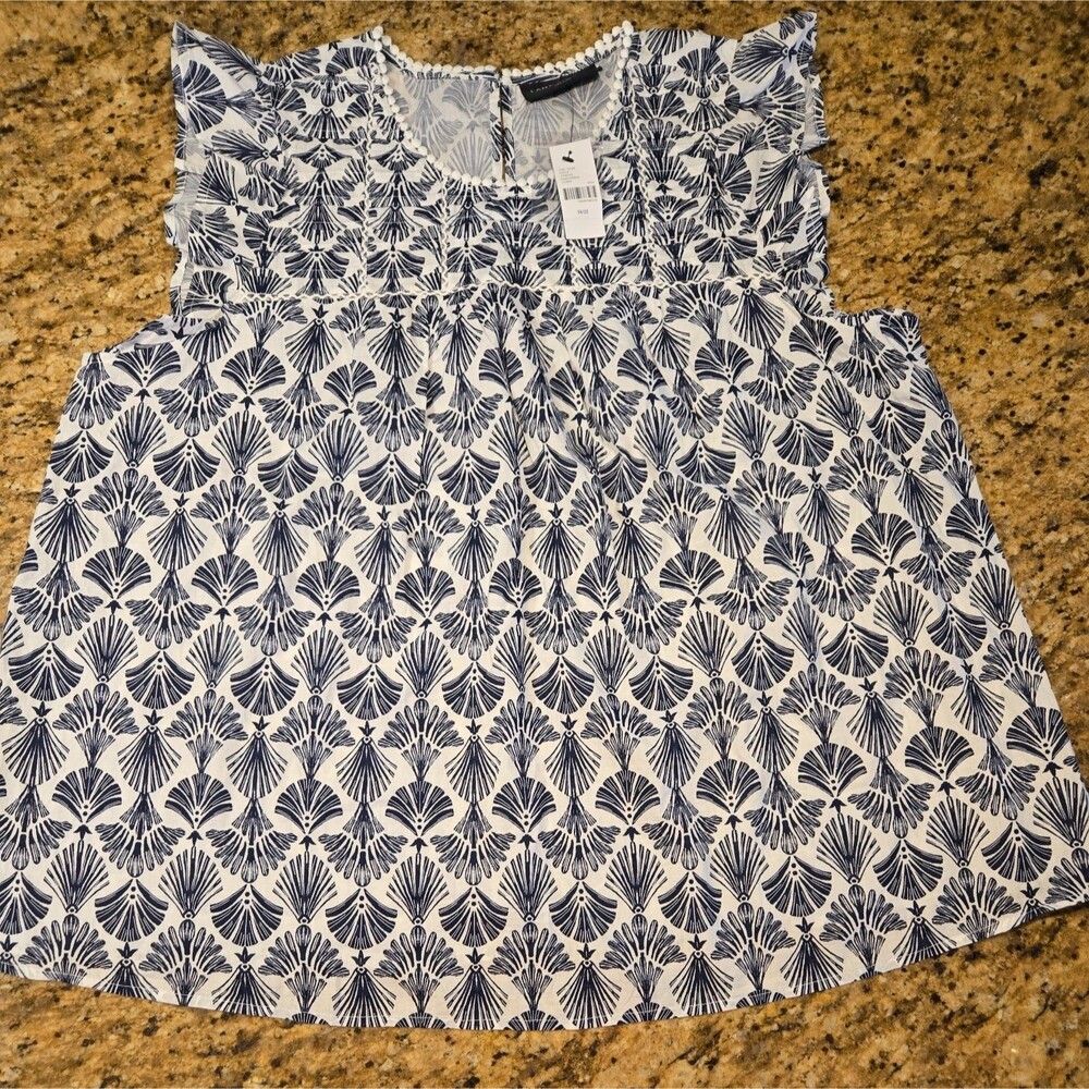Lane Bryant NWT Navy Blue White Fan Print Flutter-Sleeve Pintuck Top 18/20